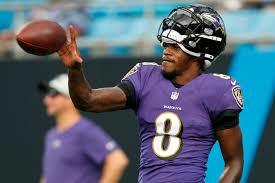 Lamar Jackson bat le record de ballon de course du quart-arrière